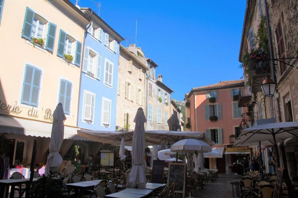 Charmant 2 Pieces + Terrasse Entoure De Verdure Vence Luaran gambar
